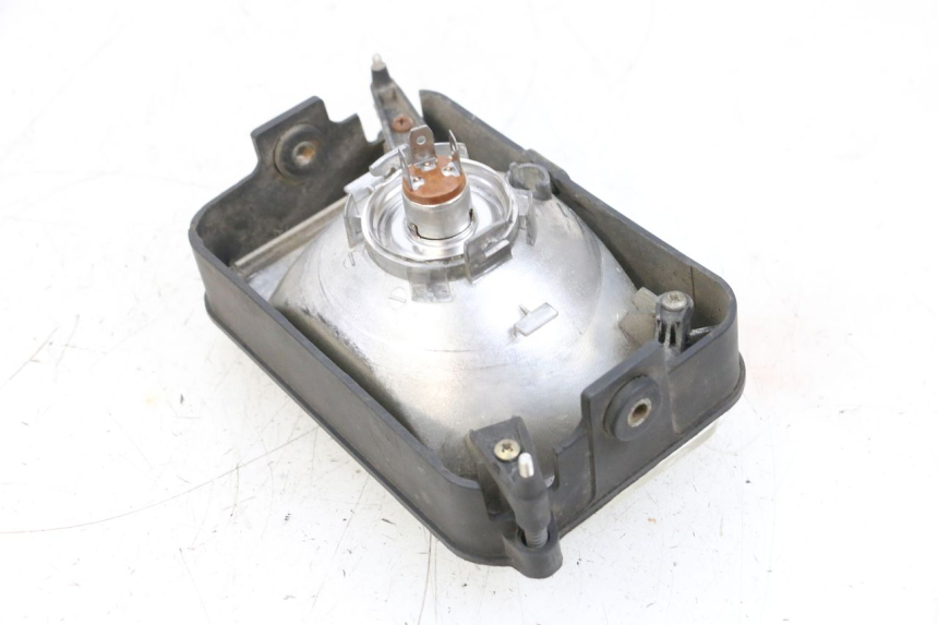 photo de HEADLIGHT GLASS CAGIVA SUPER CITY 125 (1992 - 1997) - High-resolution close-up