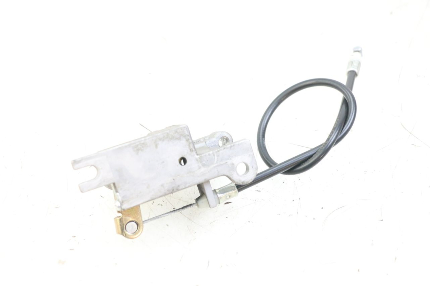 photo de SEAT LOCK KYMCO AGILITY 4T 50 (2018 - 2022) - Zoom on usage condition