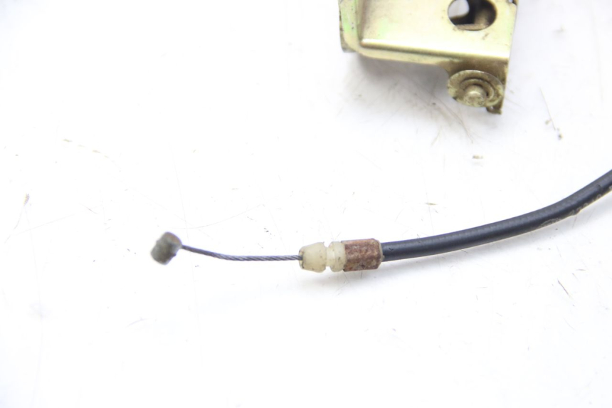 photo de SEAT LOCK SYM WOLF SB 125 (2011 - 2018) - Alternative perspective