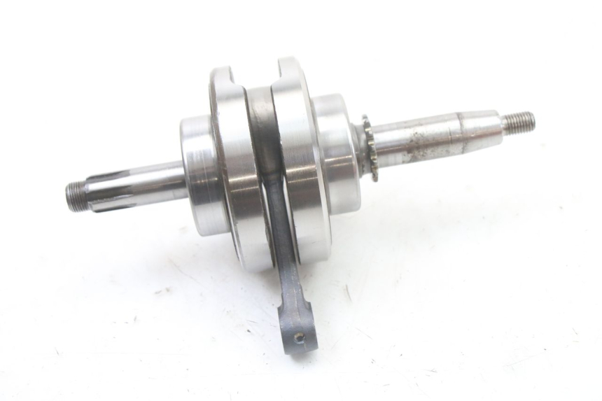 photo de CRANKSHAFT APOLLO RFZ 125 - Fixing points details