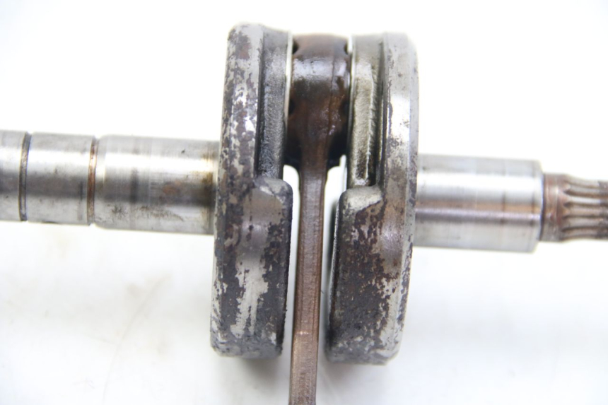 photo de CRANKSHAFT MBK BOOSTER SPIRIT NAKED 50 (2004 - 2017) - Zoom on usage condition