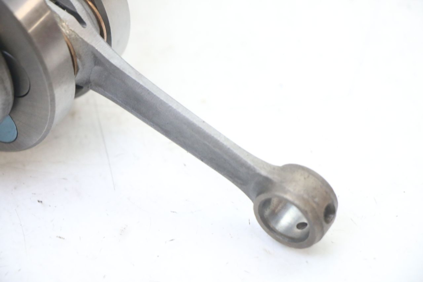 photo de CRANKSHAFT MBK BOOSTER SPIRIT NAKED 50 (2004 - 2017) - Zoom on usage condition