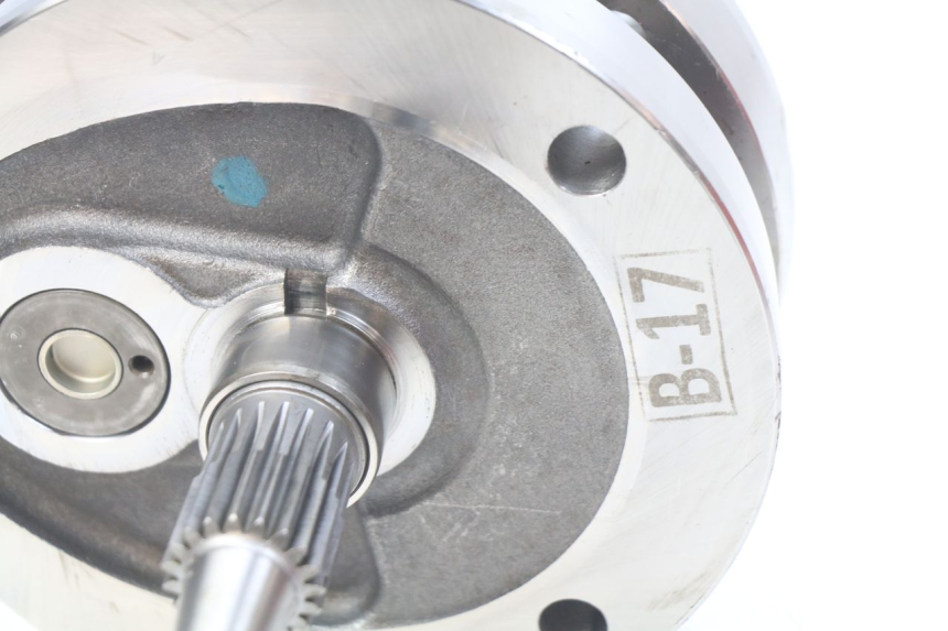 photo de CRANKSHAFT ROYAL ENFIELD BULLET CLASSIC 500 (2017 - 2020) - Alternative perspective