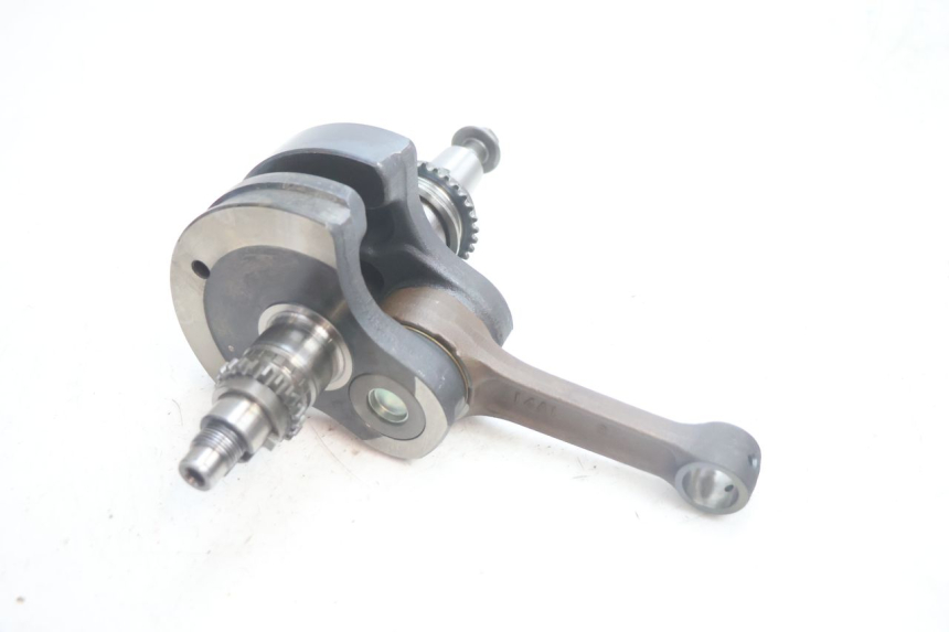photo de CRANKSHAFT SUZUKI DR S 600 (1985 - 1989) - Technical close-up