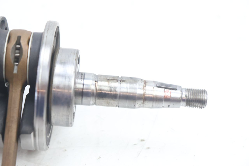 photo de CRANKSHAFT MBK EVOLIS 80 (1993 - 1999) - Alternative perspective