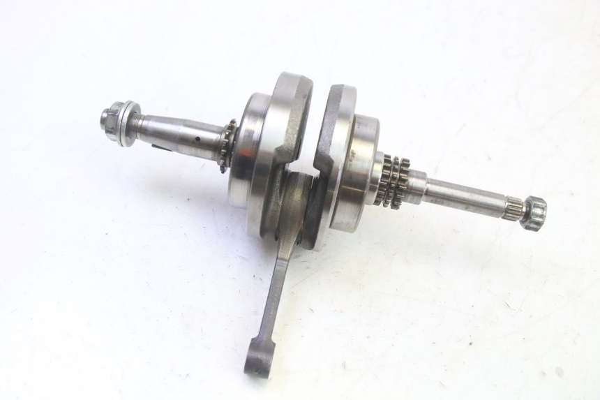 photo de CRANKSHAFT HONDA FES S-WING SWING ABS 125 (2007 - 2015) - Component detail