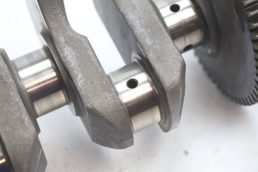 photo de CRANKSHAFT YAMAHA FJR 1300 (2001 - 2005) - Fixing points details