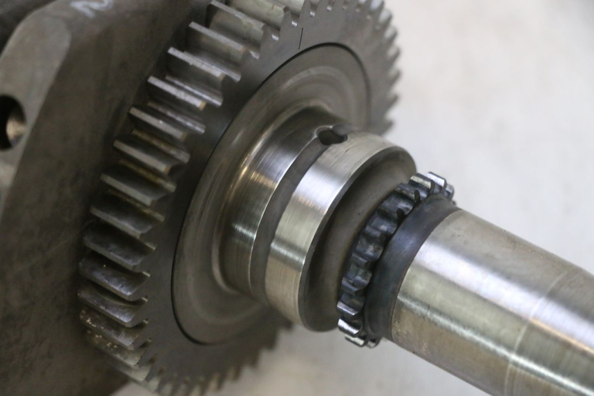 photo de CRANKSHAFT HONDA FJS SILVER WING SILVERWING 400 (2005 - 2008) - Technical close-up