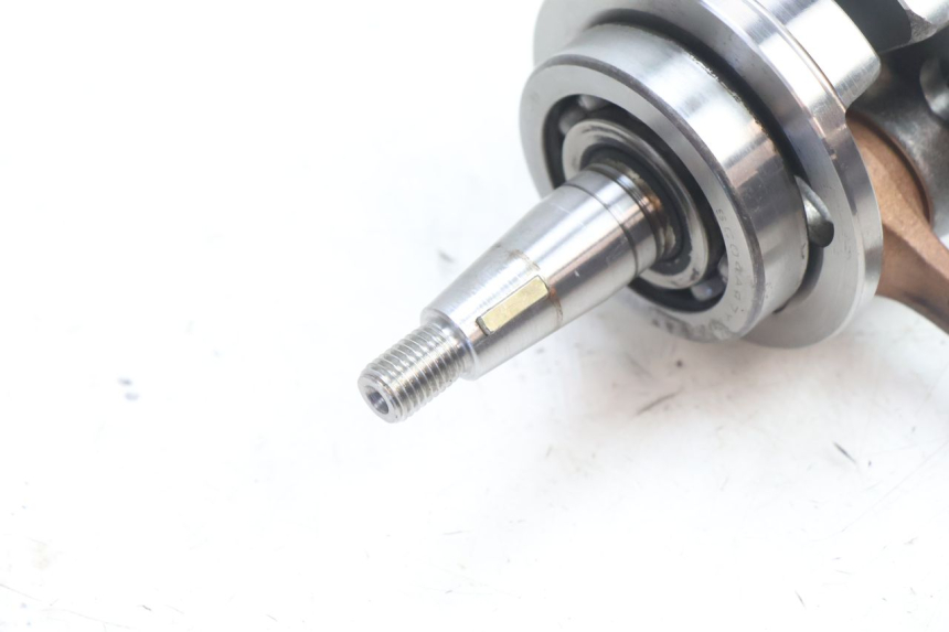 photo de CRANKSHAFT PIAGGIO FLY 2T 50 (2004 - 2017) - Component detail