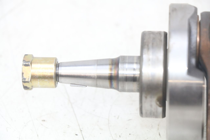 photo de CRANKSHAFT DERBI GPR 50 (2004 - 2009) - Surface and material condition