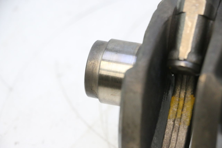 photo de CRANKSHAFT SUZUKI GSF N BANDIT 1200 (2001 - 2005) - High-resolution close-up