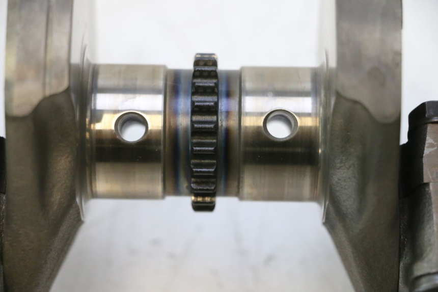 photo de CRANKSHAFT SUZUKI GSF N BANDIT 1200 (2001 - 2005) - Detailed visual inspection