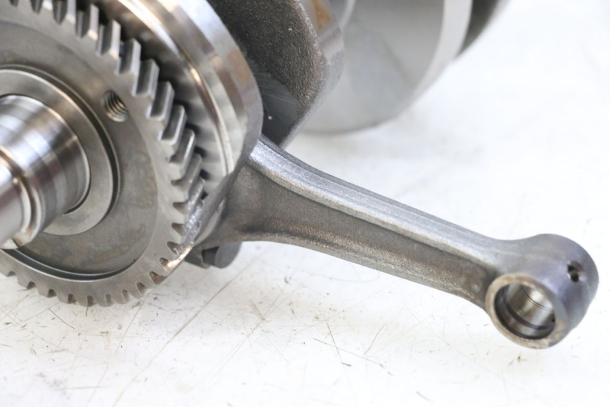 photo de CRANKSHAFT SUZUKI GSX E 250 (1982 - 1983) - Alternative perspective