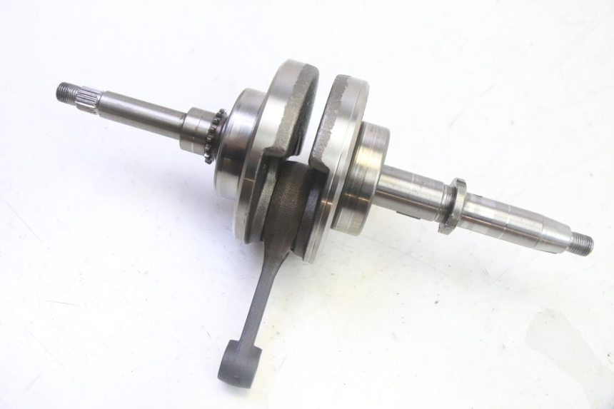 photo de CRANKSHAFT DAELIM HISTORY 125 (2001 - 2002) - Component detail