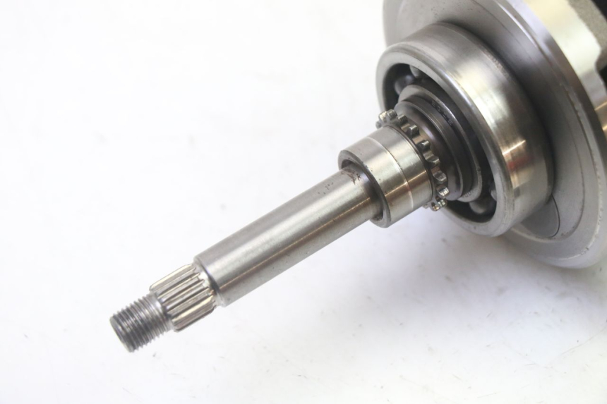 photo de CRANKSHAFT DAELIM HISTORY 125 (2001 - 2002) - Zoom on usage condition