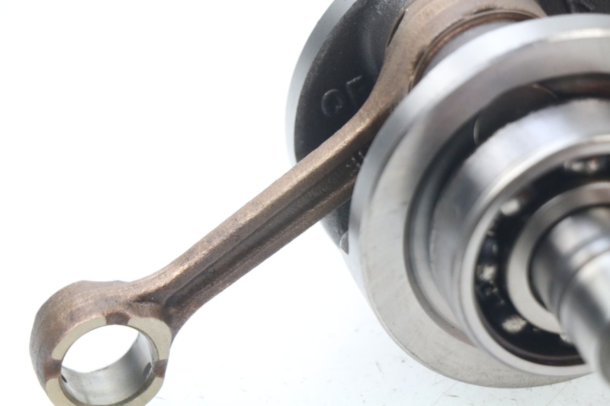 photo de CRANKSHAFT PEUGEOT KISBEE 2T 50 (2018 - 2022) - Technical close-up