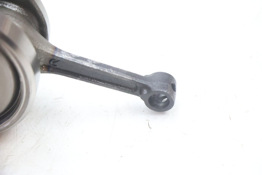 photo de CRANKSHAFT PEUGEOT KISBEE 4T 50 (2010 - 2017) - Zoom on usage condition