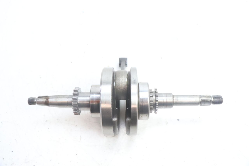 photo de CRANKSHAFT PEUGEOT KISBEE 4T 50 (2010 - 2017) - Fixing points details