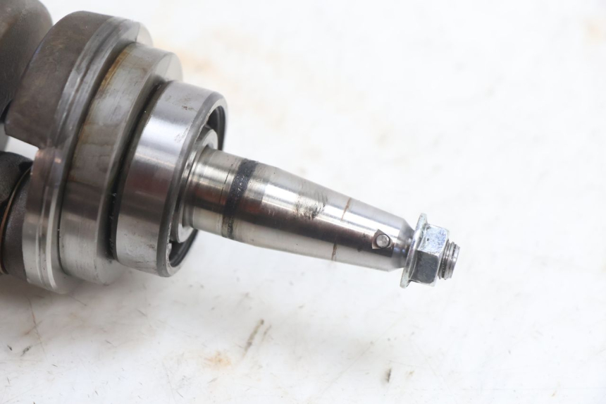 photo de CRANKSHAFT PEUGEOT LUDIX ONE 50 (2004 - 2013) - Technical close-up