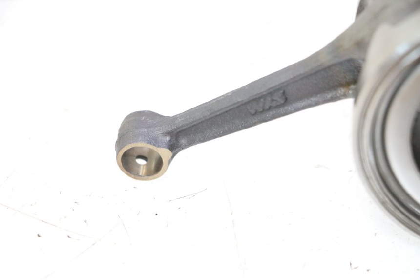 photo de CRANKSHAFT SYM MIO 50 (2005 - 2010) - Alternative perspective