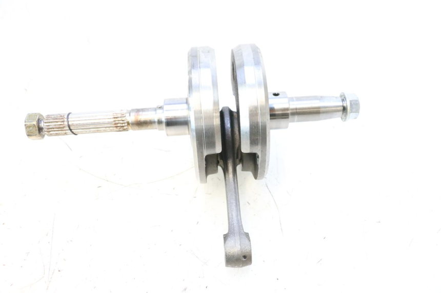 photo de CRANKSHAFT PIAGGIO MP3 125 (2006 - 2014) - Main view