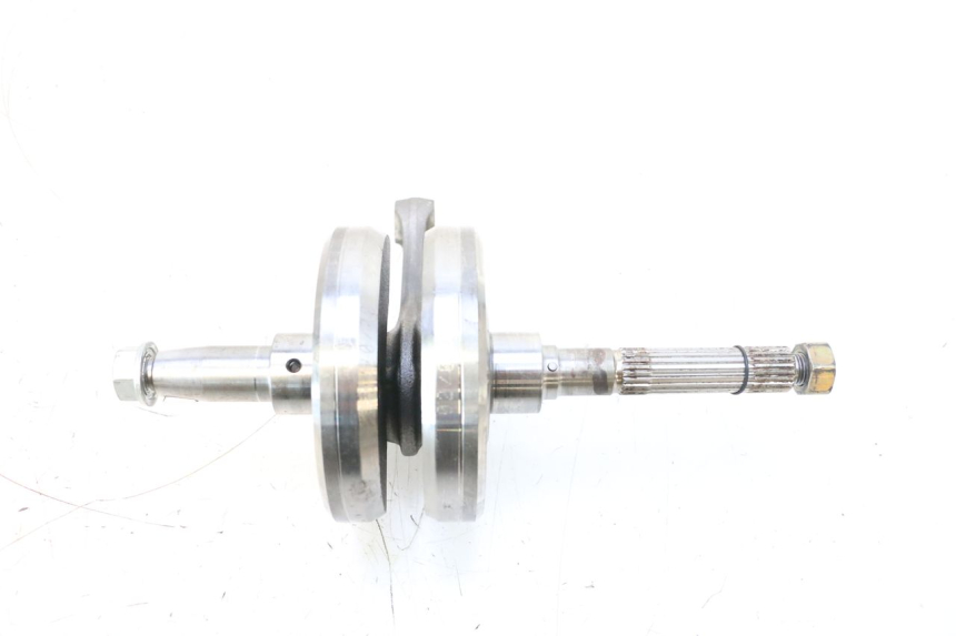 photo de CRANKSHAFT PIAGGIO MP3 125 (2006 - 2014) - Fixing points details