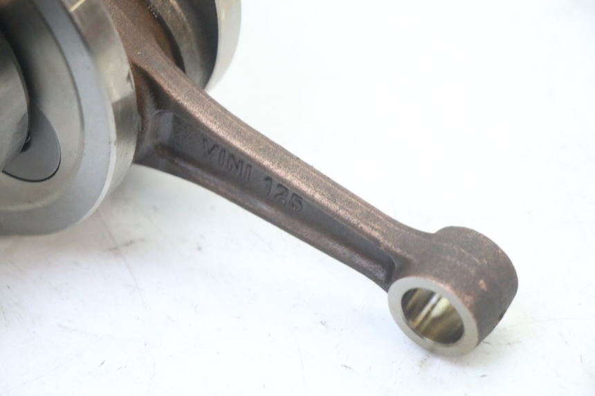 photo de CRANKSHAFT PEUGEOT SATELIS 125 (2013 - 2018) - Zoom on usage condition