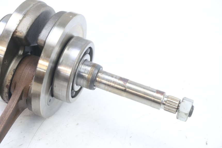 photo de CRANKSHAFT PEUGEOT SATELIS 125 (2013 - 2018) - Technical close-up