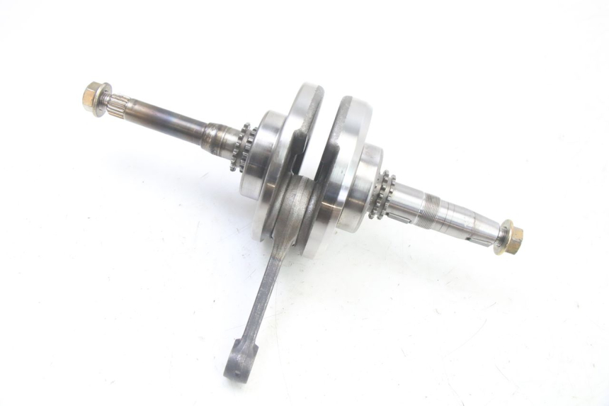 photo de CRANKSHAFT PEUGEOT VIVACITY 125 (2010 - 2017) - Alternative perspective