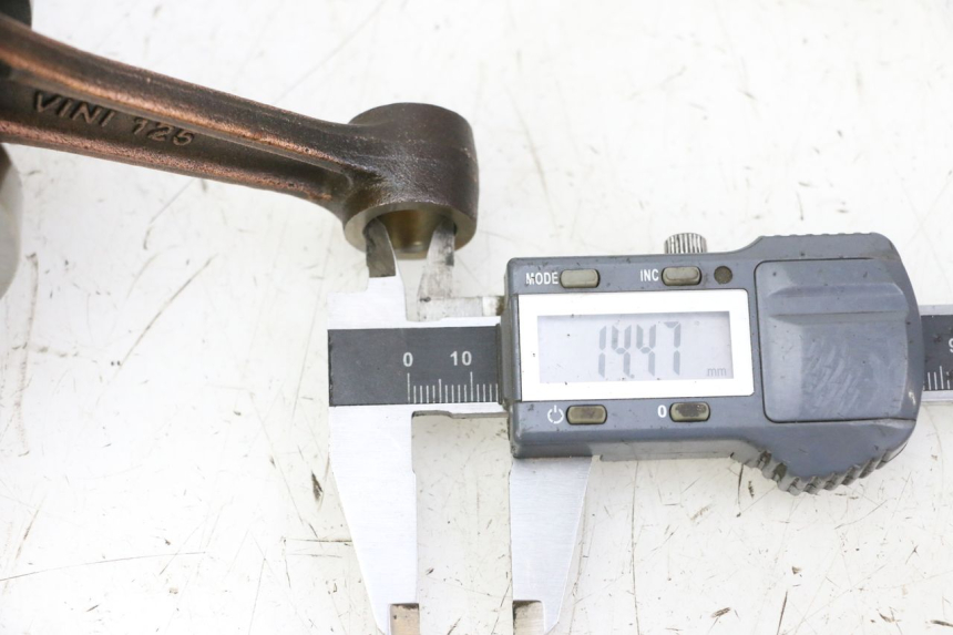 photo de CRANKSHAFT PEUGEOT SATELIS 125 (2010 - 2012) - Component detail