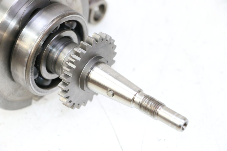 photo de CRANKSHAFT PEUGEOT SATELIS 125 (2010 - 2012) - Fixing points details