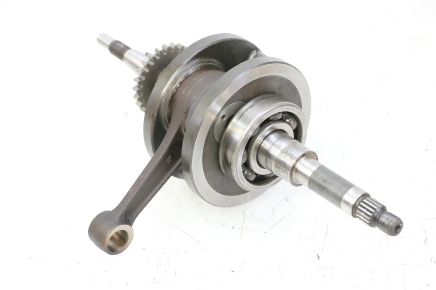 photo de CRANKSHAFT PEUGEOT SATELIS 125 (2006 - 2009) - Fixing points details