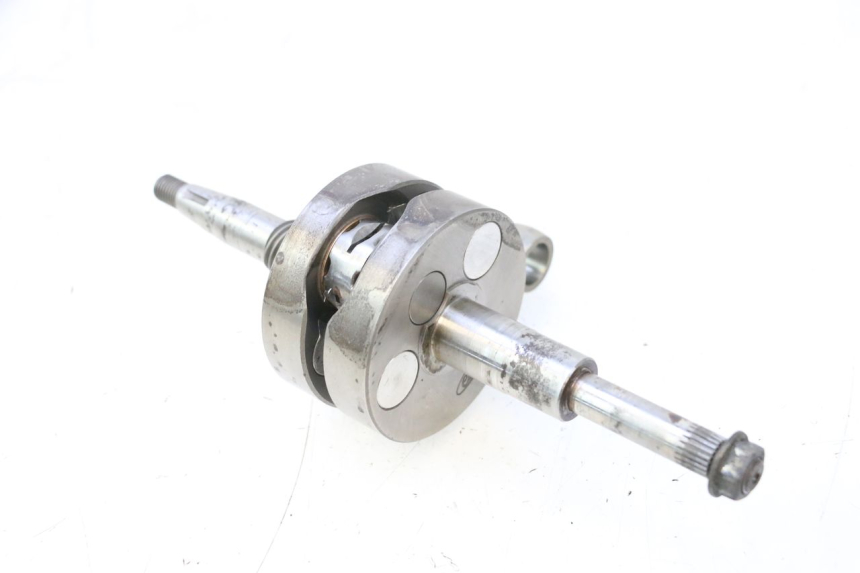 photo de CRANKSHAFT PEUGEOT TREKKER 50 (1995 - 2004) - Zoom on usage condition