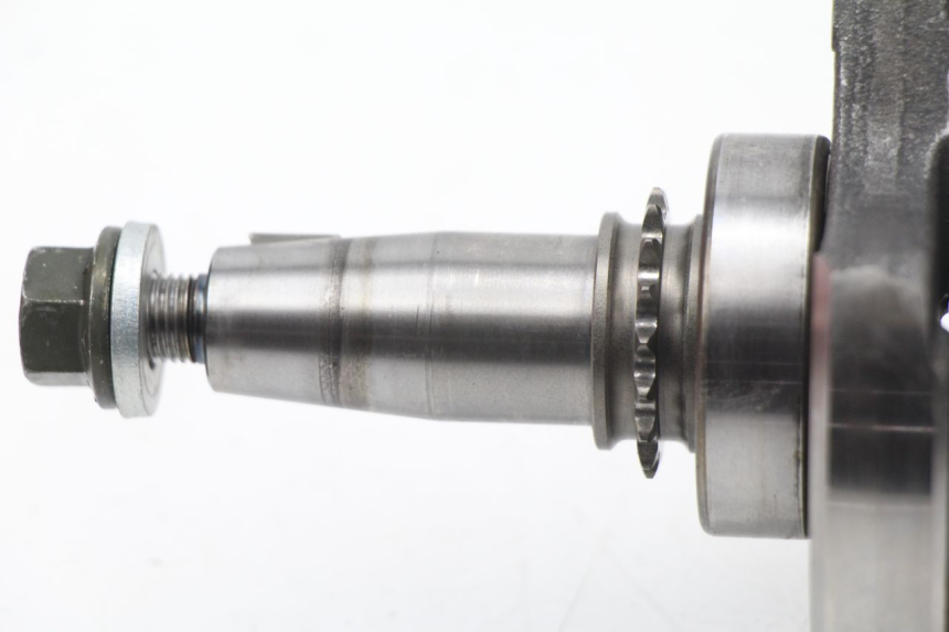 photo de CRANKSHAFT YAMAHA TTR 125 (2000 - 2020) - Technical close-up