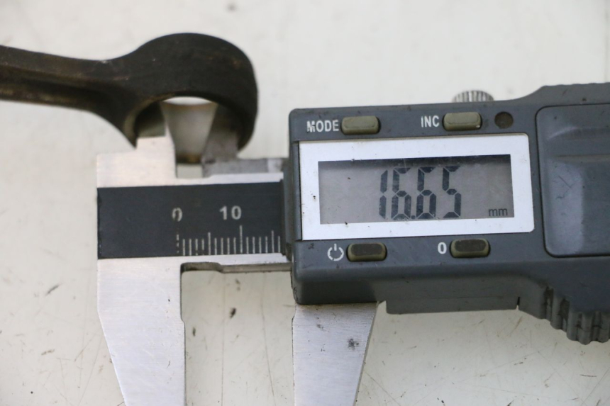 photo de CRANKSHAFT PIAGGIO TYPHOON 50 (2000 - 2009) - Zoom on usage condition