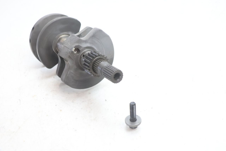 photo de CRANKSHAFT HONDA VFR FI RC46 800 (1998 - 2001) - Alternative angle
