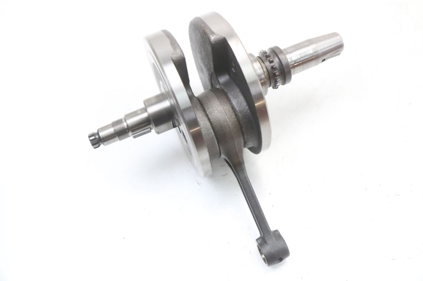 photo de CRANKSHAFT DAELIM VL DAYSTAR 125 (2000 - 2011) - Component detail