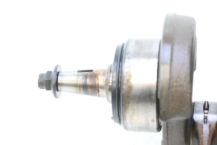 photo de CRANKSHAFT YAMAHA WAVE RUNNER GP R 1200 (2000 - 2003) - Detailed visual inspection