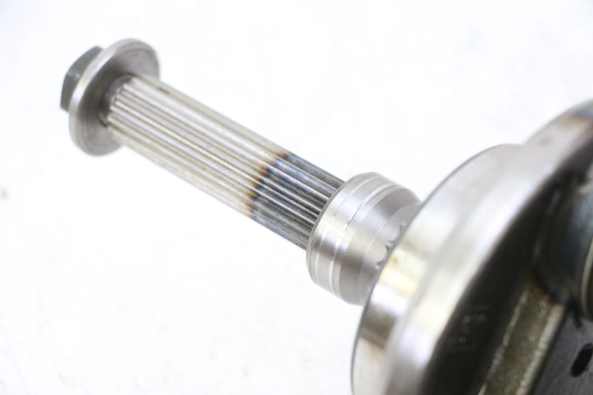 photo de CRANKSHAFT YAMAHA X-MAX XMAX 250 (2006 - 2009) - Alternative perspective