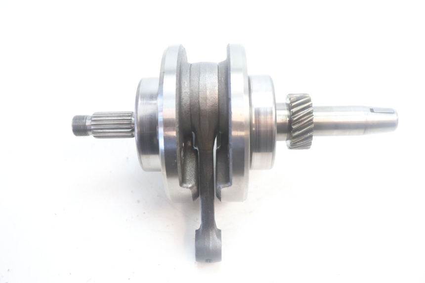 photo de CRANKSHAFT SMC XROAD 150 - Fixing points details