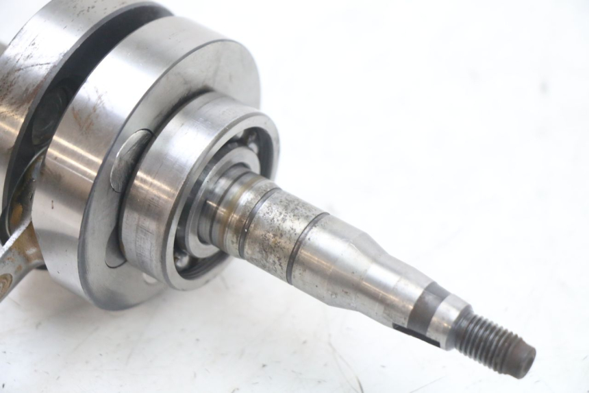 photo de CRANKSHAFT YAMAHA AEROX 50 (1997 - 2006) - Technical close-up