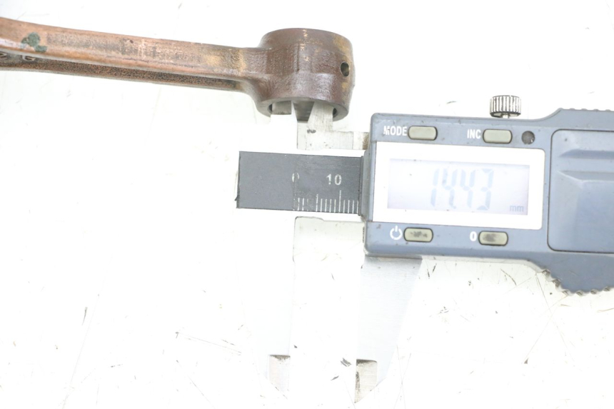 photo de CRANKSHAFT YAMAHA YP MAJESTY 125 (2002 - 2006) - Zoom on usage condition