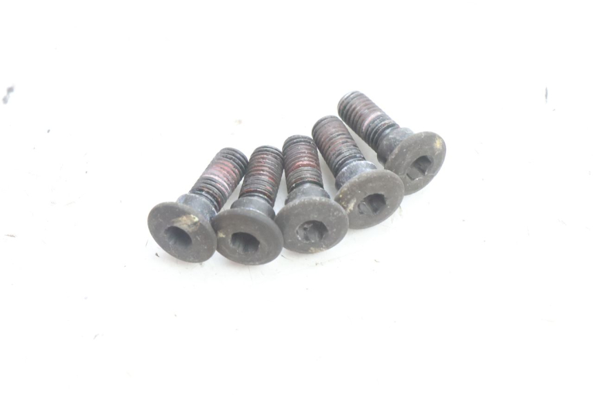 photo de BRAKE DISC BOLT KYMCO AGILITY 16+ 4T 50 (2018 - 2023) - Component detail