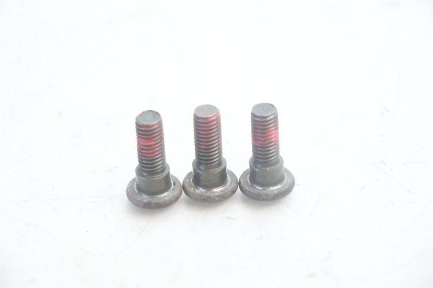 photo de BRAKE DISC BOLT KYMCO AGILITY 4T 50 (2005 - 2018) - Zoom on usage condition
