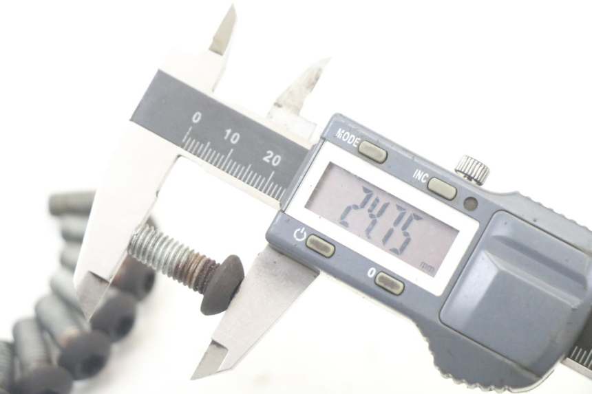 photo de BRAKE DISC BOLT BMW C1 125 (2000 - 2003) - Technical close-up