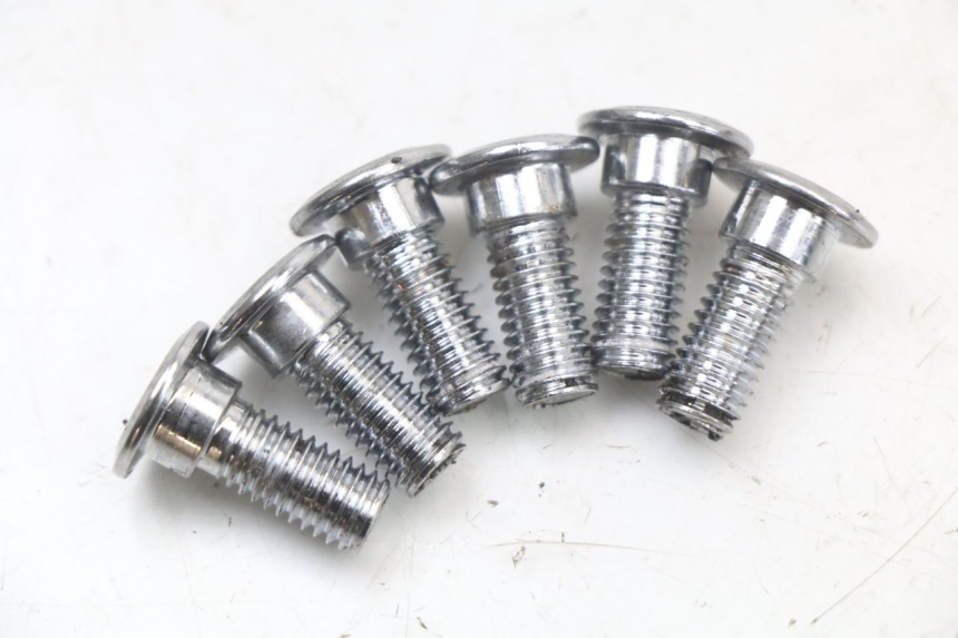 photo de BRAKE DISC BOLT ARCHIVE CAFE RACER 4T 50 (2019 - 2024) - Zoom on usage condition