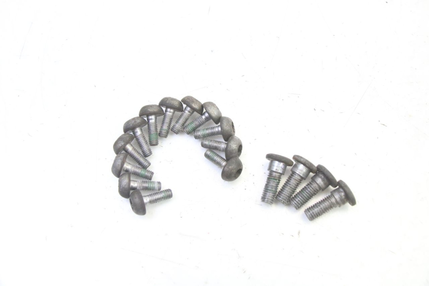 photo de BRAKE DISC BOLT HONDA CBR RR FIREBLADE 900 (1992 - 1994) - Main view