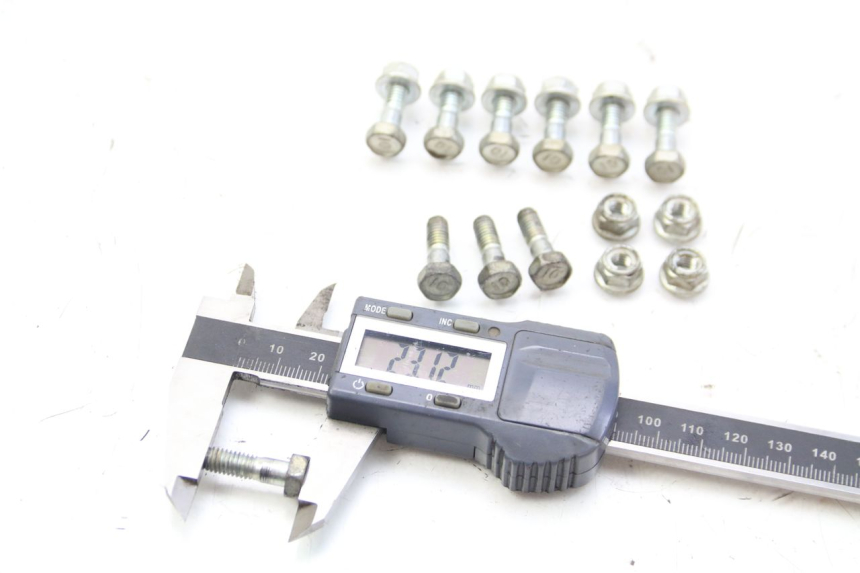 photo de BRAKE DISC BOLT HONDA CRF 250 (2010 - 2013) - Component detail