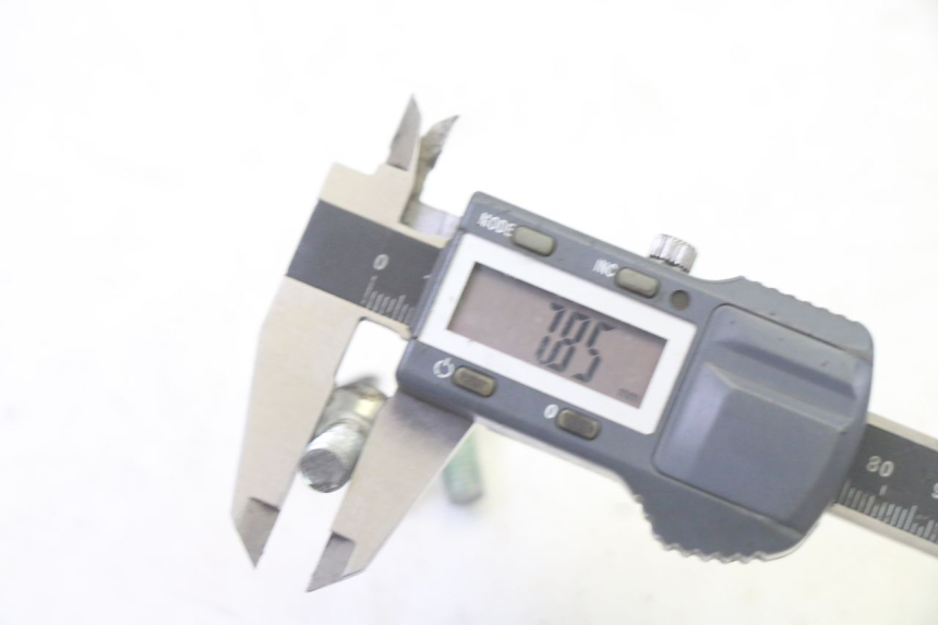 photo de BRAKE DISC BOLT PEUGEOT ELYSTAR 50 (2002 - 2014) - Technical close-up