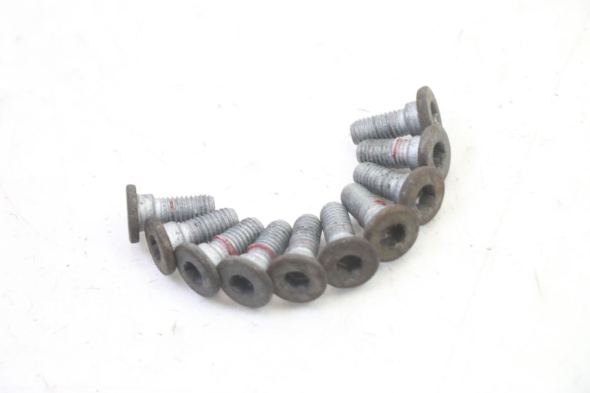 photo de BRAKE DISC BOLT BMW G310 R 310 (2016 - 2020) - Component detail
